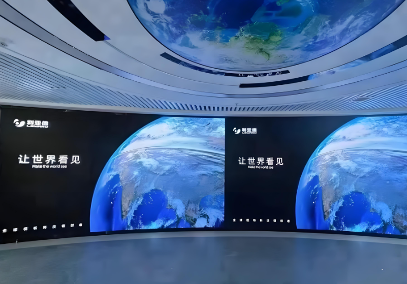 怎样选购性价比高的展厅LED显示屏？？？